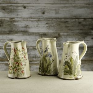 Medium Hedgerow Jugs